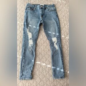 Stylish Distressed Blue Jeans for Men - Size 32